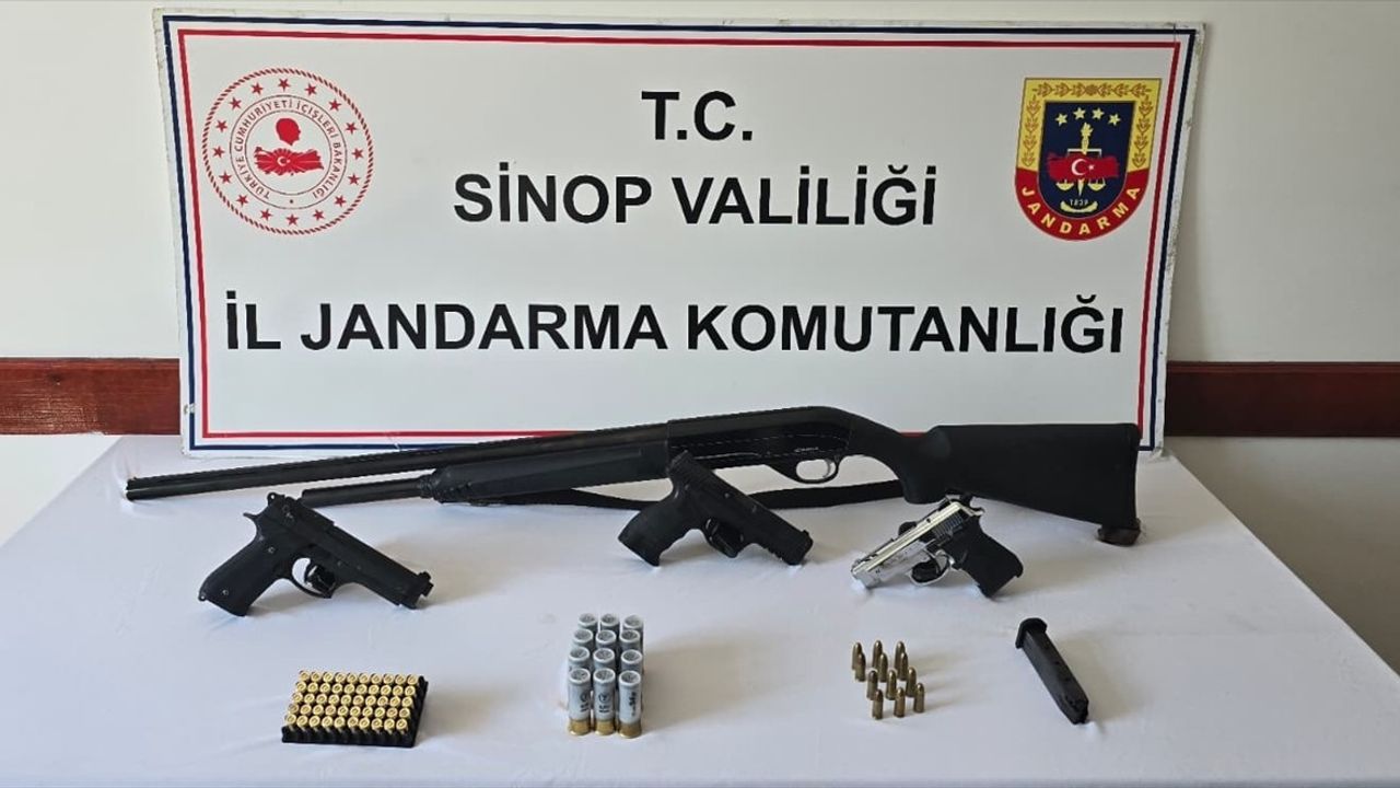 Sinop'ta Düğün Eğlencesinde Havaya Ateş Eden İki Kişi Yakalandı