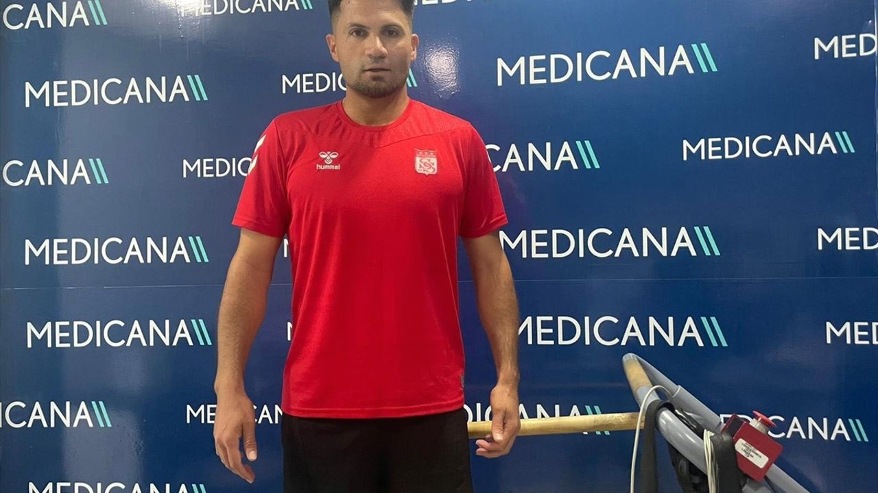 Sivasspor'da Futbolcular Sağlık Kontrolünden Geçti
