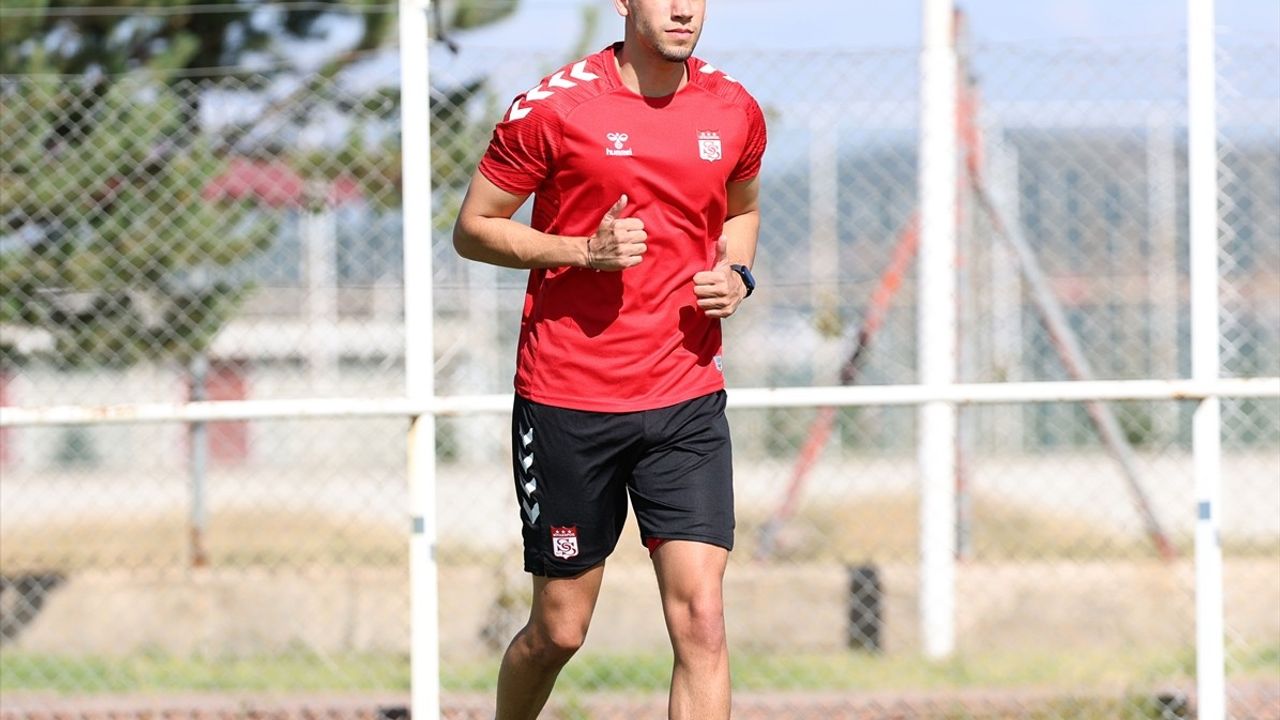 Sivasspor Yeni Sezon Hazırlıklarını Sürdürüyor
