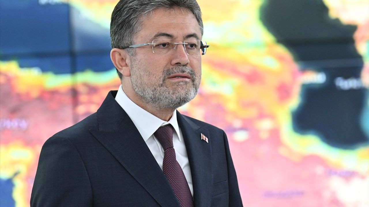 Son Yangın Durumu: Bakan Yumaklı Açıklamalarda Bulundu