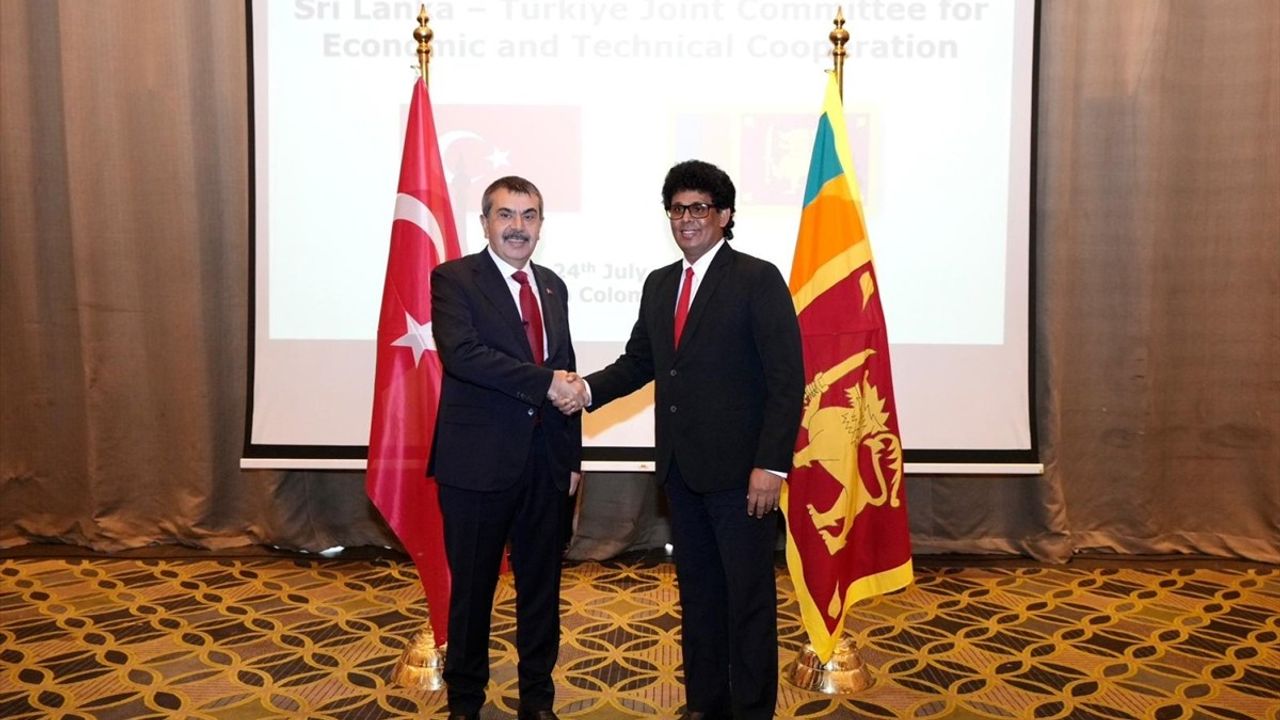 Sri Lanka'da Ekonomik İşbirliği Adımları: Bakan Tekin'in Açıklamaları