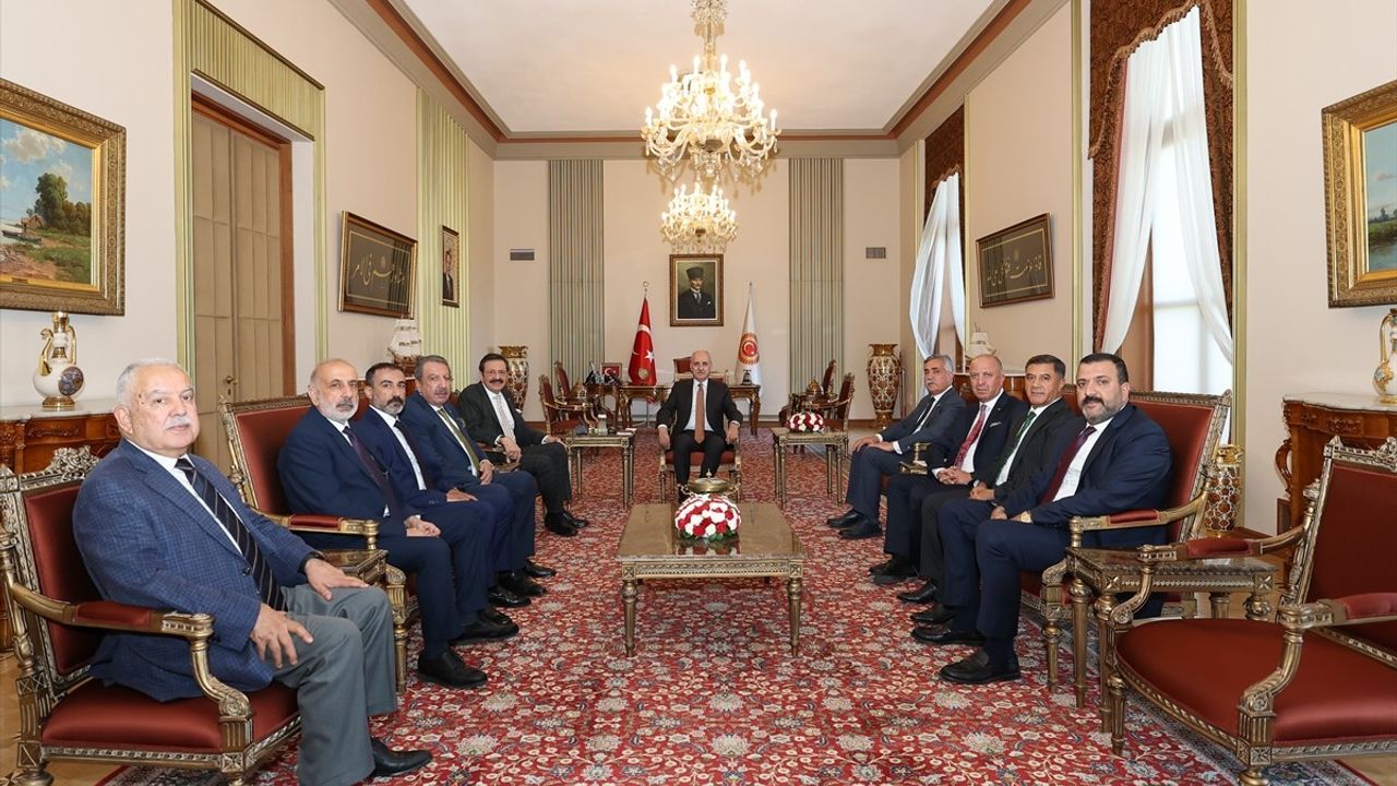TBMM Başkanı Kurtulmuş, TOBB Başkanı Hisarcıklıoğlu'nu Ağırladı