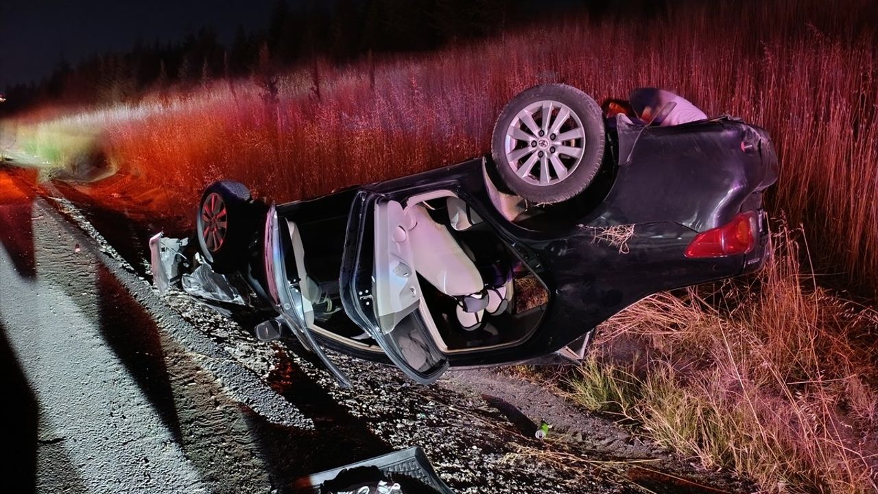 Tekirdağ'da Devrilen Araçta 3 Yaralı