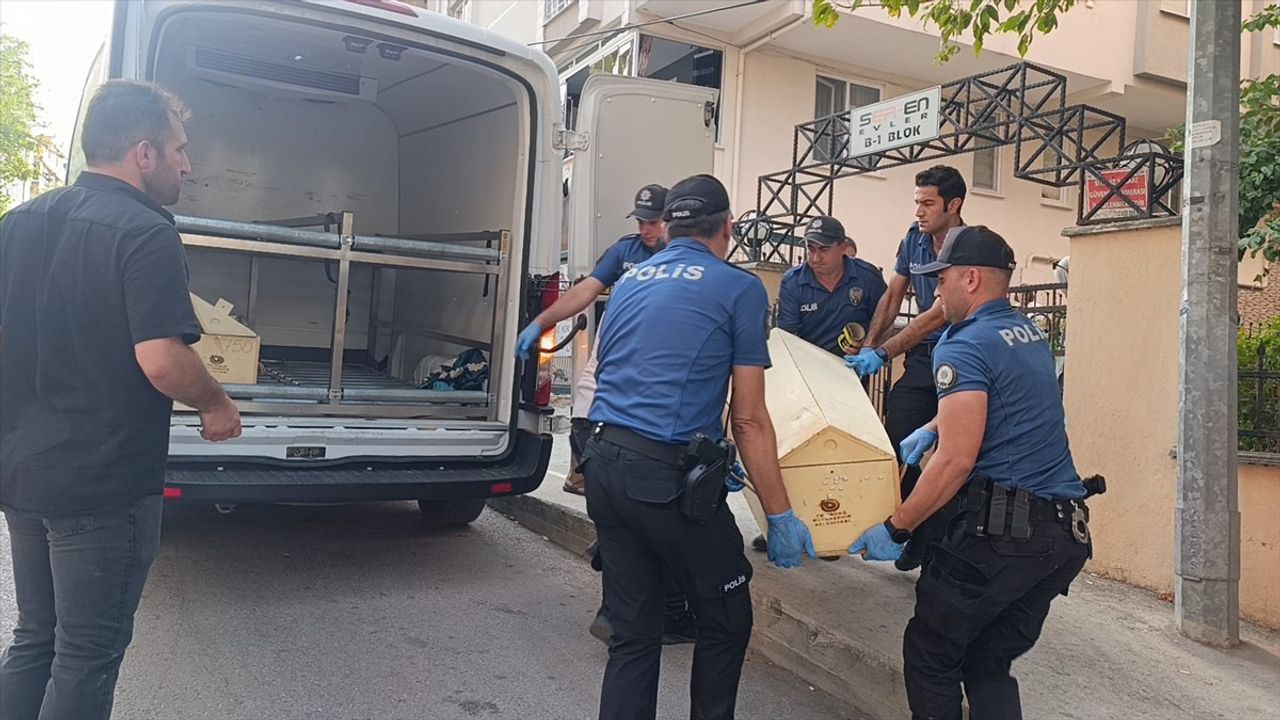 Tekirdağ'da Genç Bir Birey 5. Kattan Düşerek Hayatını Kaybetti