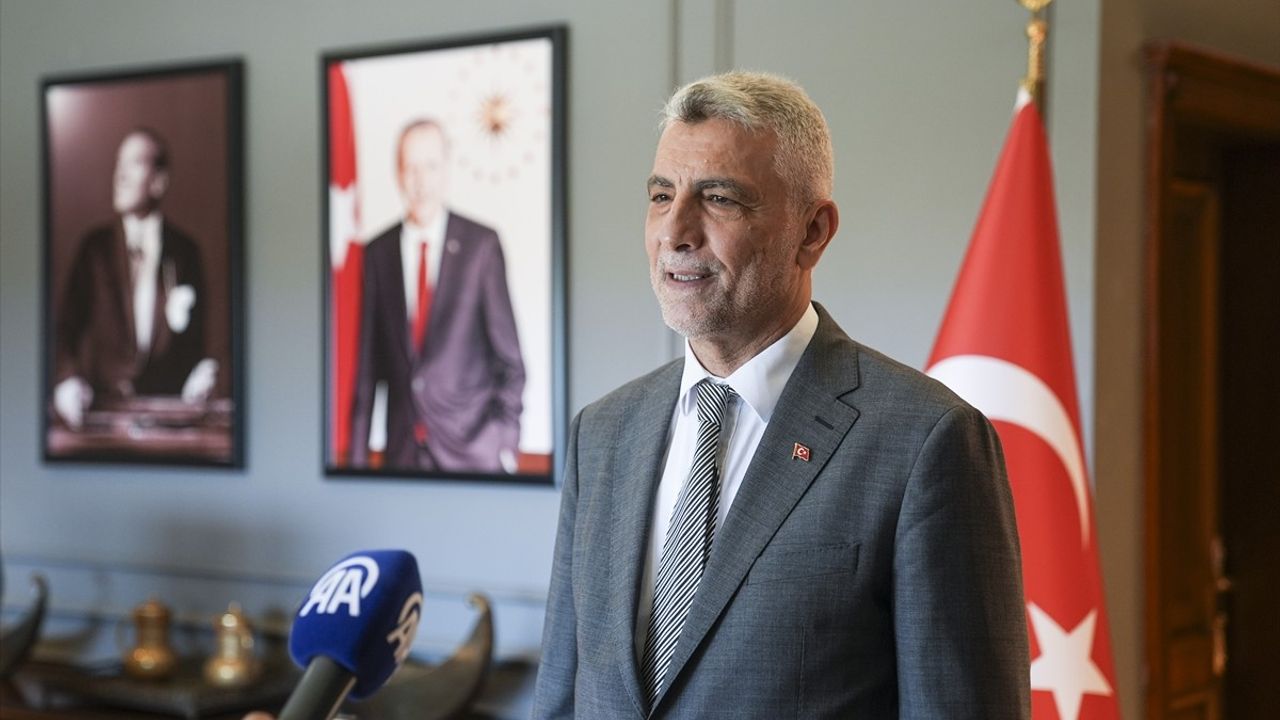 Ticaret Bakanı Bolat'tan Schengen Vizesi Kolaylığı Açıklaması