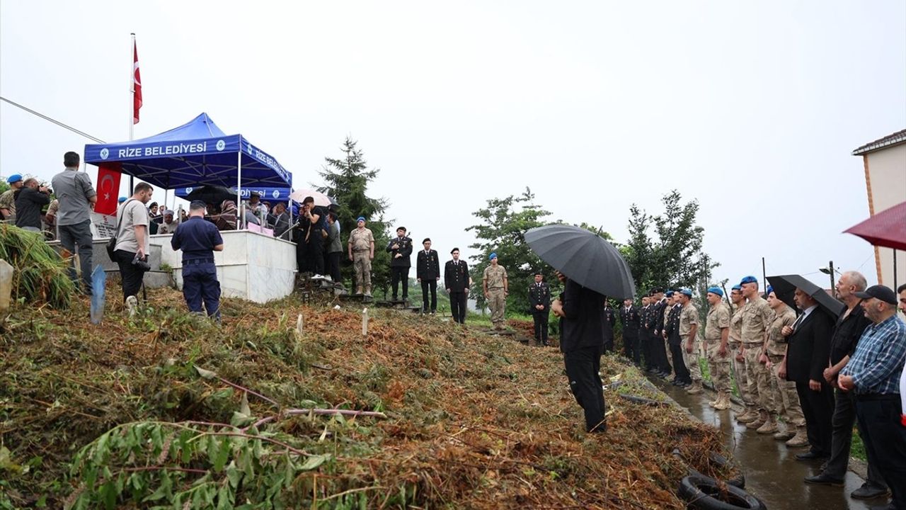Trabzon ve Çevresinde 15 Temmuz Şehitleri Anıldı