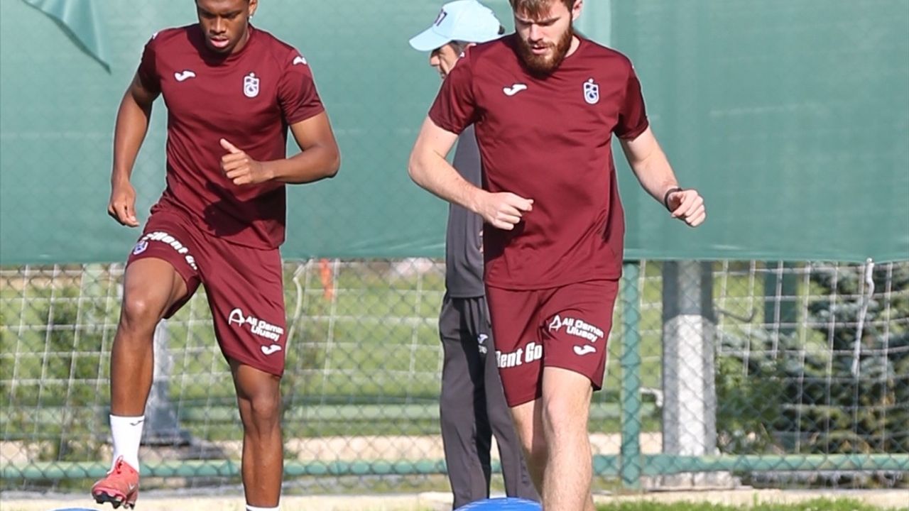 Trabzonspor'un Erzurum Kampı Devam Ediyor