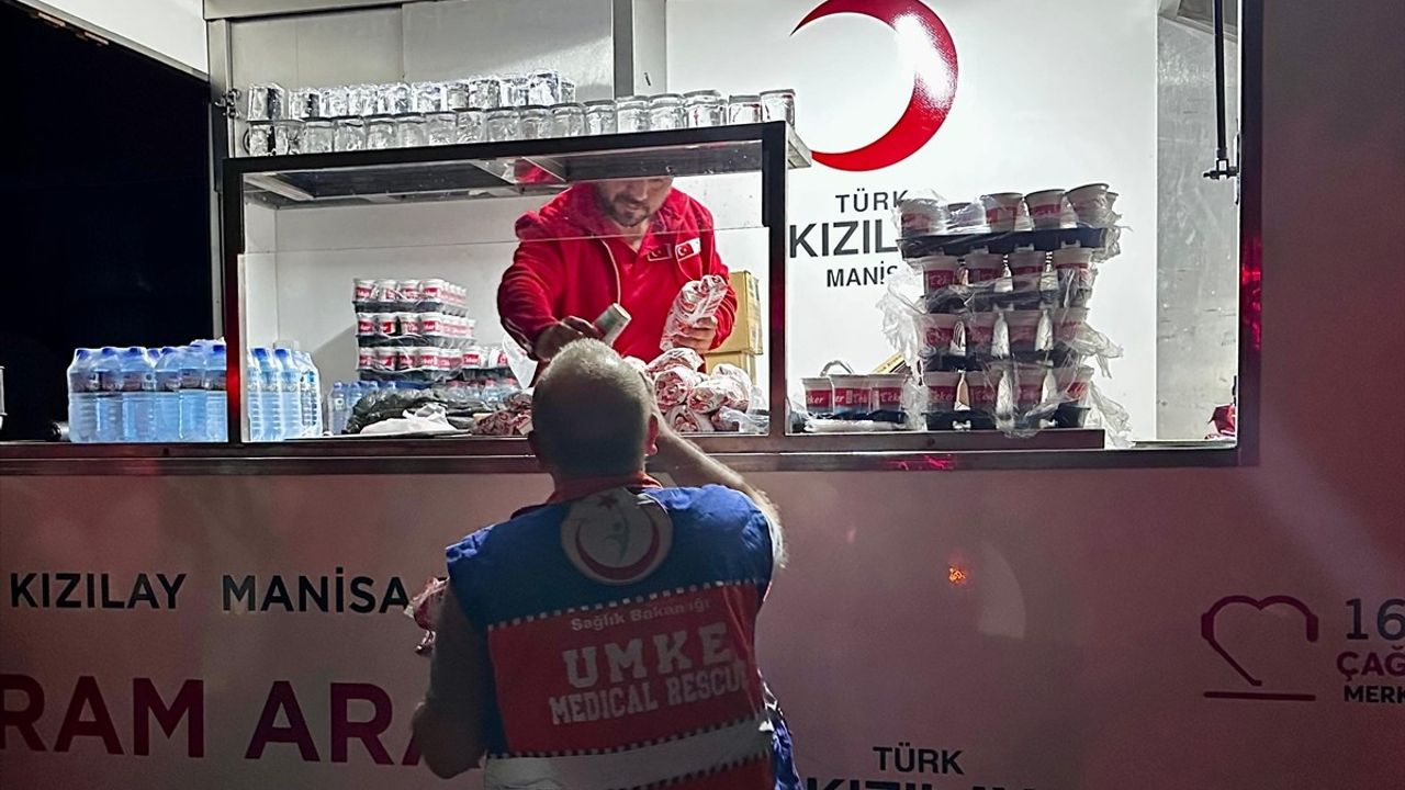 Türk Kızılay Orman Yangınları İçin 288 Bin Kişilik Kumanya Desteği Sağlıyor