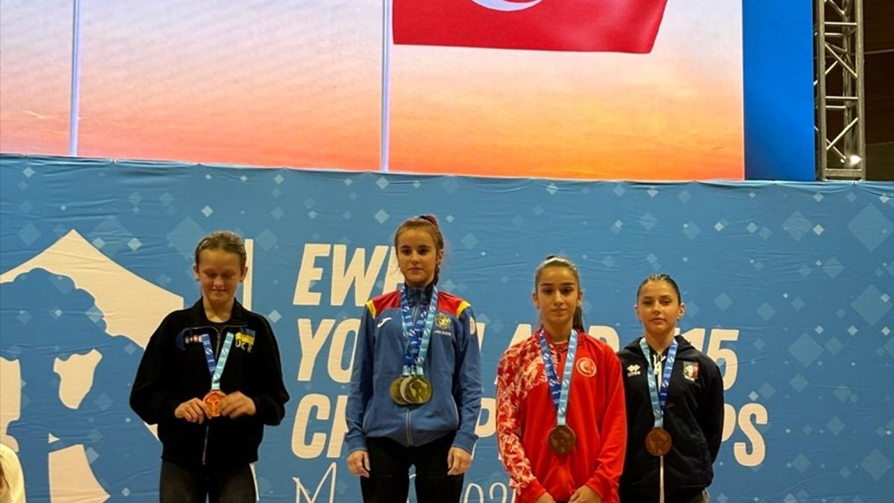 Türkiye Haltercileri Avrupa'da Zirveye Çıkıyor