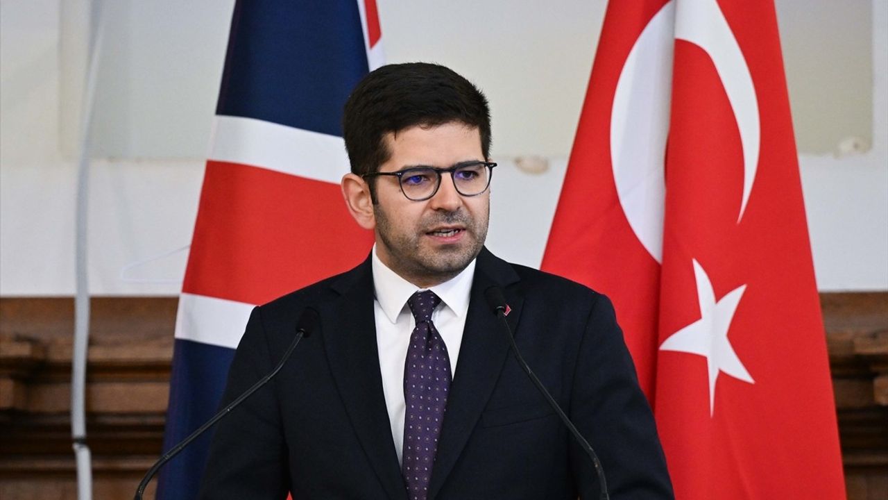Türkiye'nin Yabancı Yatırımlardaki Pozitif Ayrışması