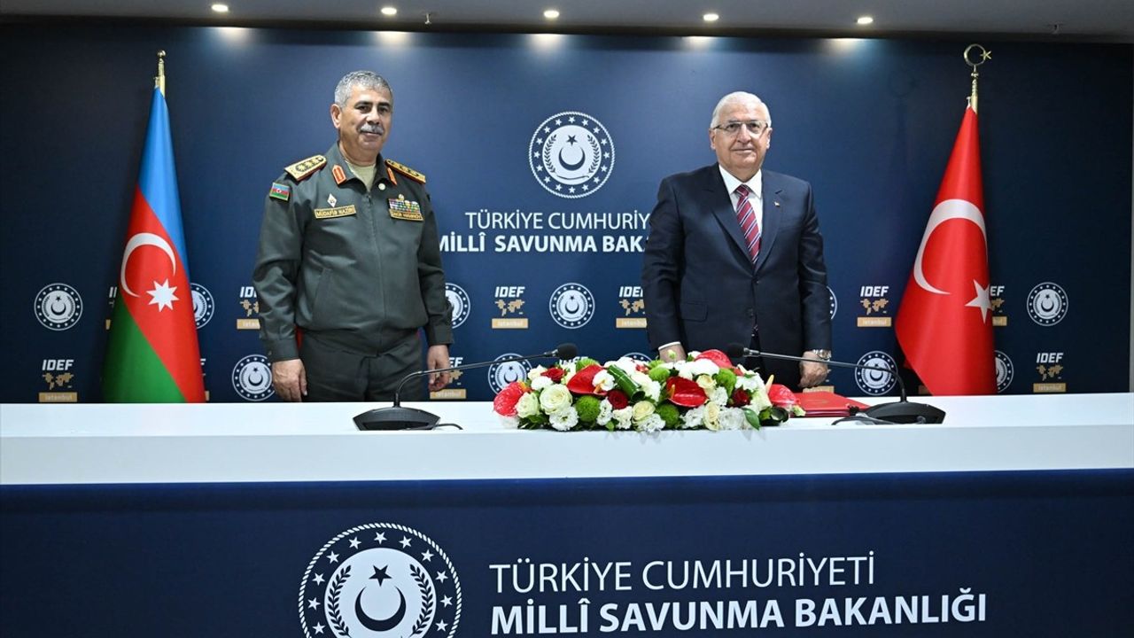 Türkiye ve Azerbaycan'dan Askeri İşbirliği Anlaşması