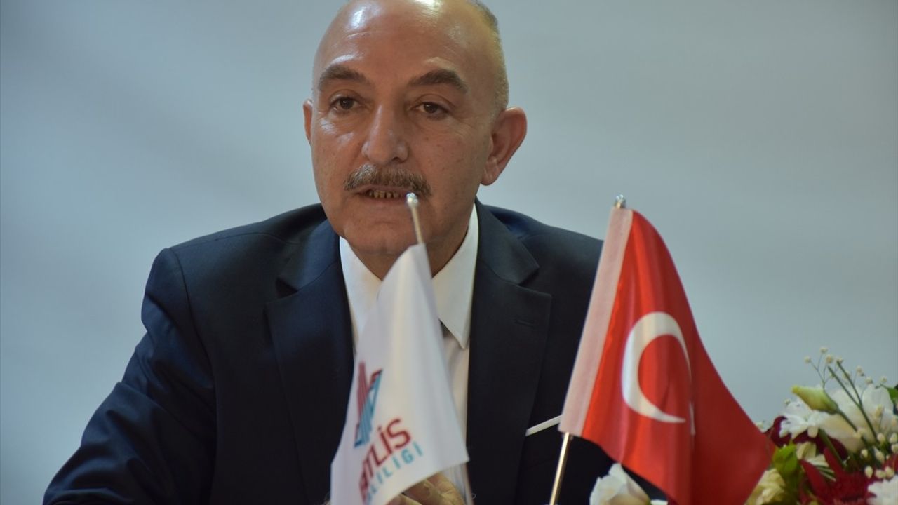 Türkiye Yüzyılı Vizyonu İle İlgili Sohbetler Bitlis'te Gerçekleşti