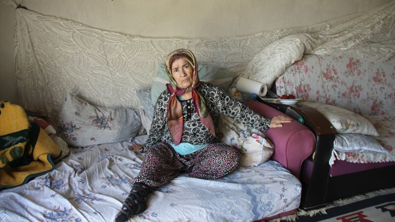 Yatalak Annesini Kurtaran Kadının Yangın Faciası