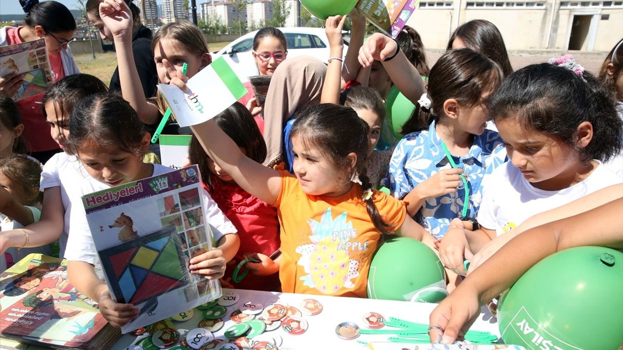 Yeşilay'dan Kastamonu'da Yaz Kur'an Kursu Öğrencilerine Lezzetli İkramlar