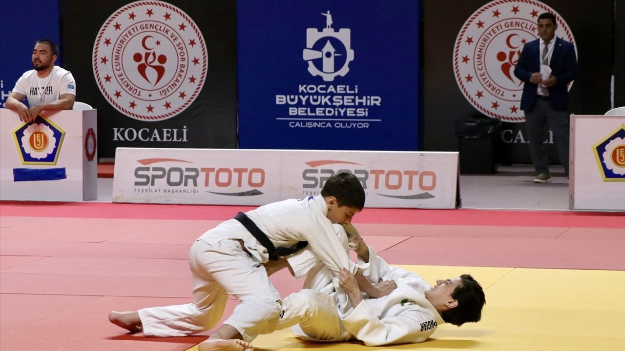 Yıldızlar Avrupa Judo Kupası'nın İlk Günü Sona Erdi
