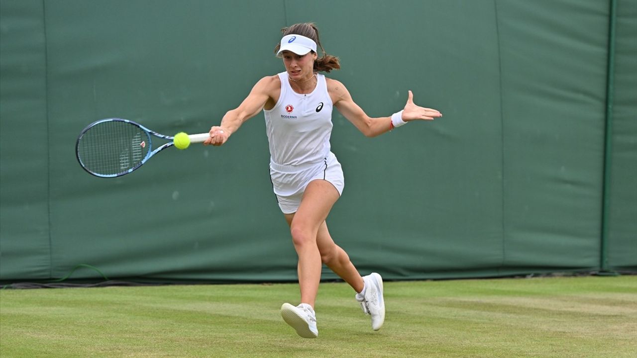 Zeynep Sönmez Wimbledon'da 3. Tura Veda Etti