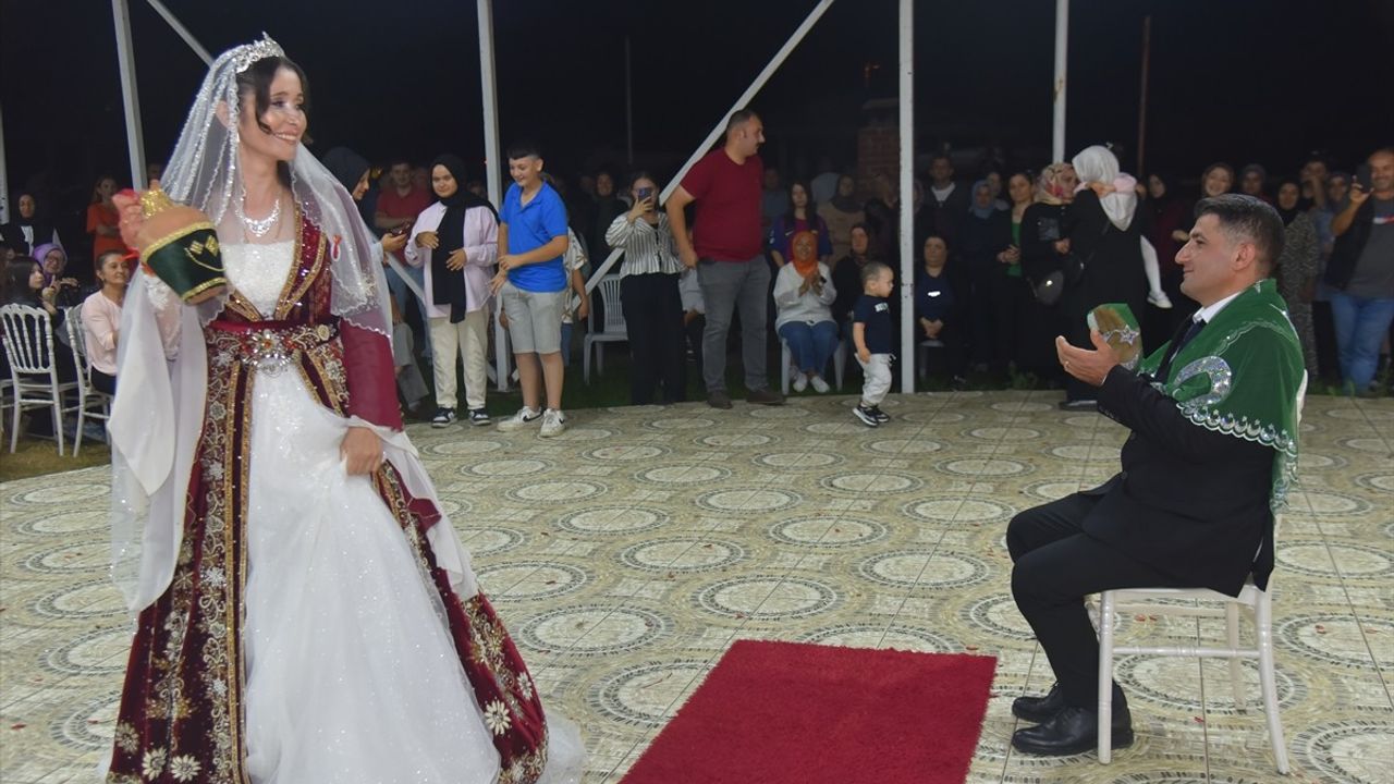 17 Yıl Sonra Gerçekleşen Düğün