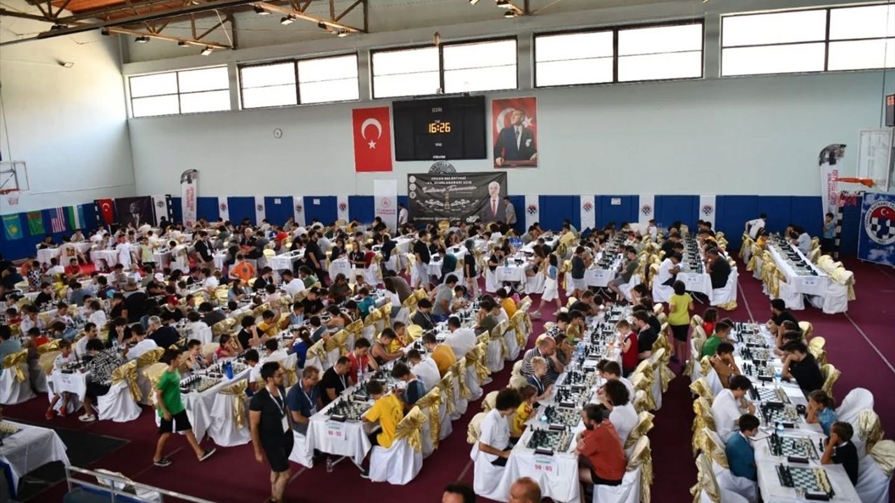 20. Uluslararası Açık Satranç Turnuvası Başladı