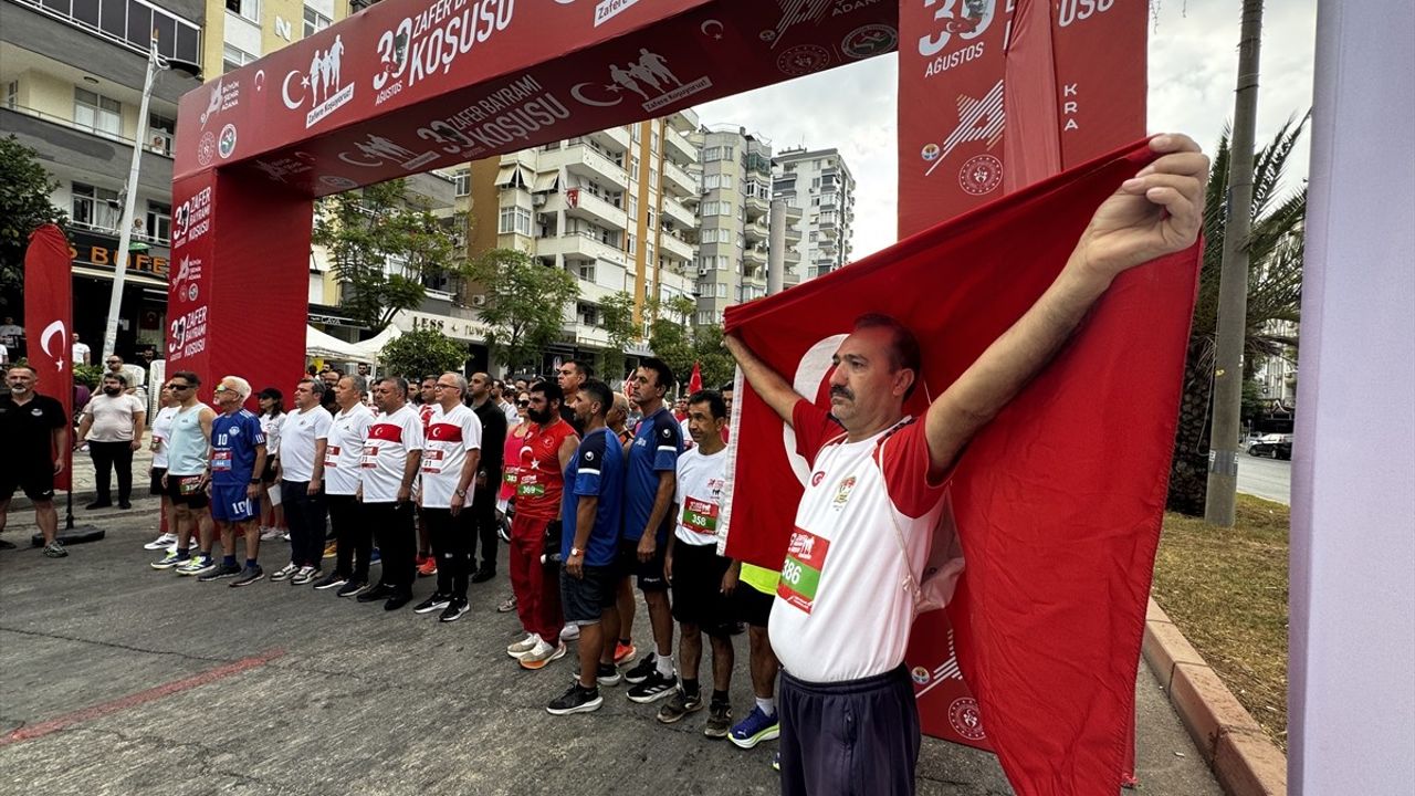 30 Ağustos Zafer Bayramı Koşusu Adana'da Büyük Coşkuyla Gerçekleşti