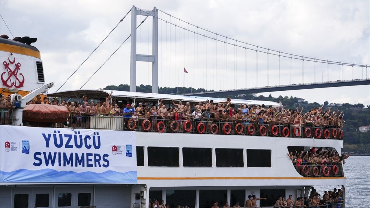 37. Boğaziçi Kıtalararası Yüzme Yarışı Başladı