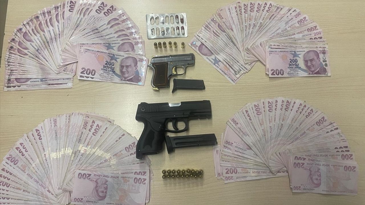 Adana'da Dolandırıcılık Olayı: Hasta Çocuğun Tedavi İçin Biriktirdiği Parayı Kaptırdı