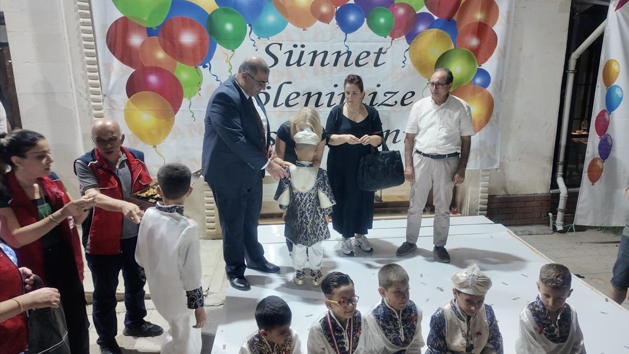Adıyaman'da Renkli Bir Sünnet Şöleni gerçekleştirildi