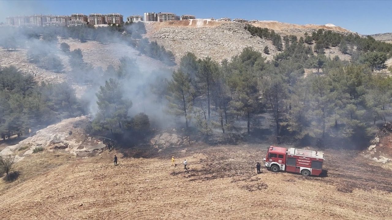 Adıyaman'daki Orman Yangını Kontrol Altına Alındı