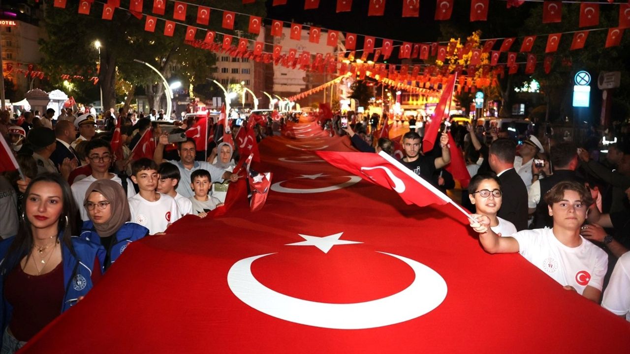 Afyonkarahisar'da Fener Alayı Coşkusu
