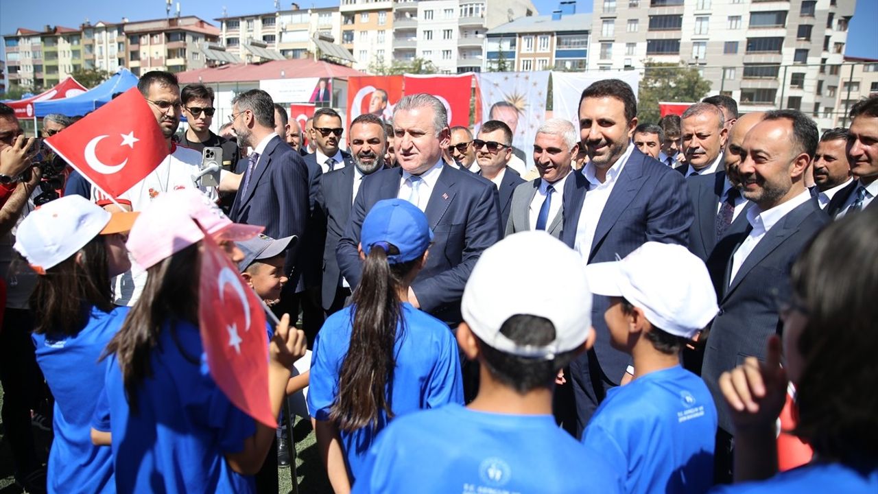 Ahlat Su Sporları Merkezi Açıldı