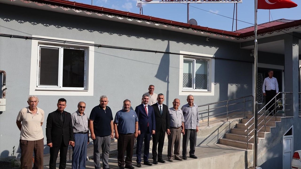 Aile ve Sosyal Hizmetler Bakan Yardımcısı Tarıkdaroğlu Erzurum'u Ziyaret Etti