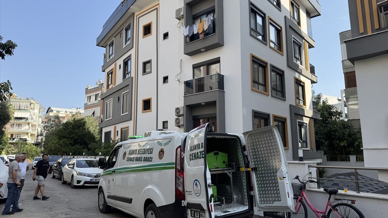Alanya'da Cinayet İhbarı: Kendi Kendini İhbar Eden Şüpheli