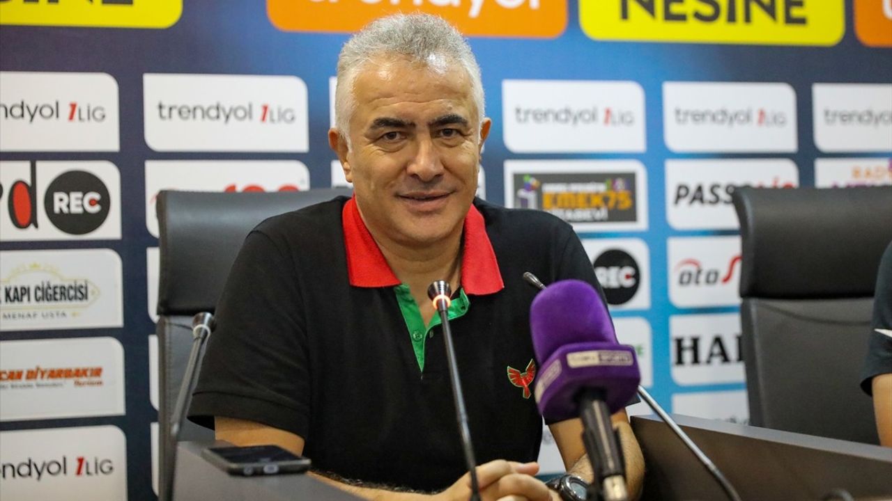 Amed Sportif Faaliyetler 4-2 Özbelsan Sivasspor: Galibiyet ve Gelişim Vurgusu