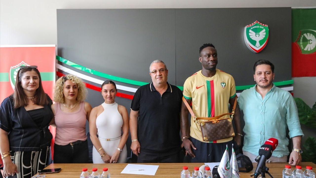 Amed Sportif Faaliyetler Mbaye Diagne ile 2 Yıllık Sözleşme İmzaladı