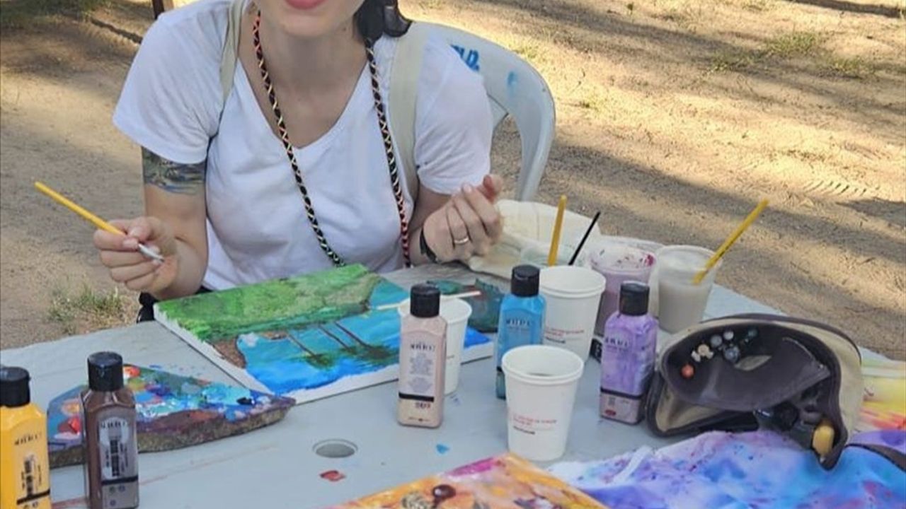 Antalya'da Yaz Sanat Kampı ve Kültür Sanat Çalıştayı Tamamlandı