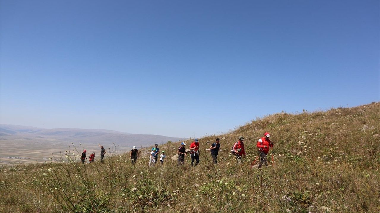 Ardahan'da 30 Ağustos Zafer Bayramı Yürüyüşü