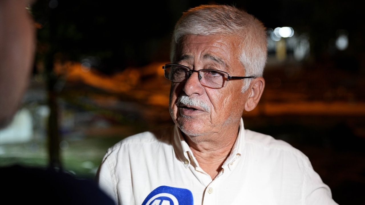 Balıkesir Sındırgı'da 6.1 Büyüklüğündeki Deprem: Tanıklar O Anları Anlatıyor