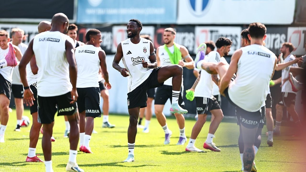 Beşiktaş, St. Patrick's Maçına Hazır