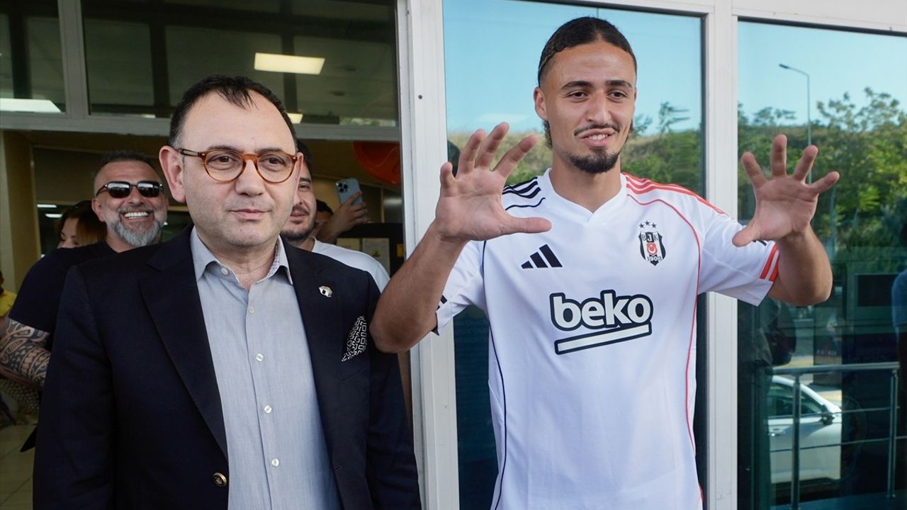 Beşiktaş Taylan Bulut'u Kadrosuna Katıyor