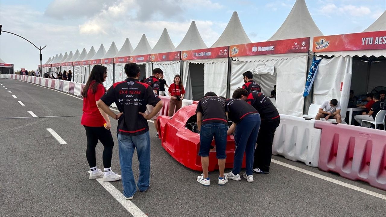 Bilişim Vadisi'nde TEKNOFEST Robotaksi Yarışması Başlıyor