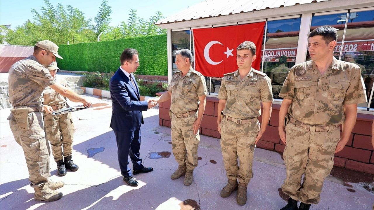Bitlis'te Rütbe Terfi Töreni Düzenlendi