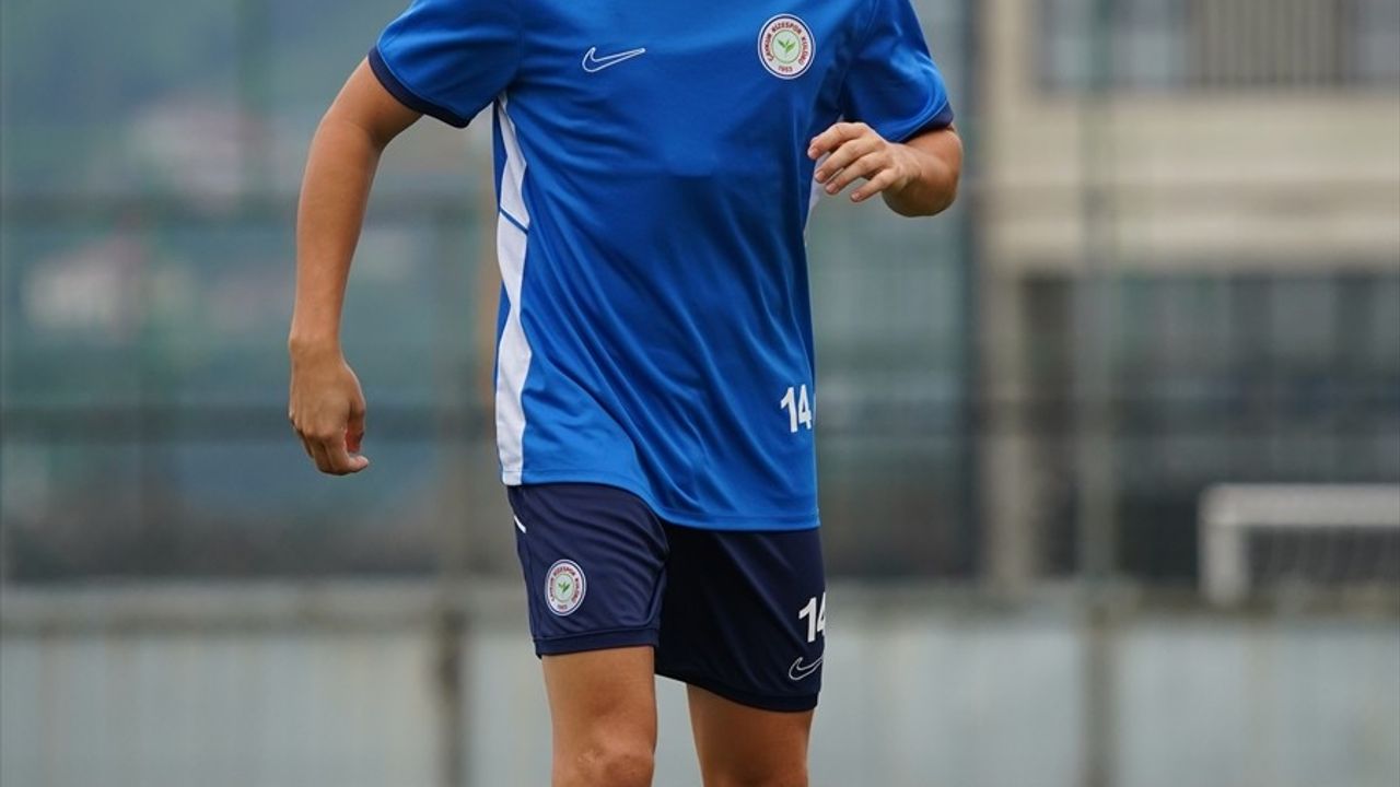 Çaykur Rizespor, Taylan Antalyalı ile Anlaşma Sağladı