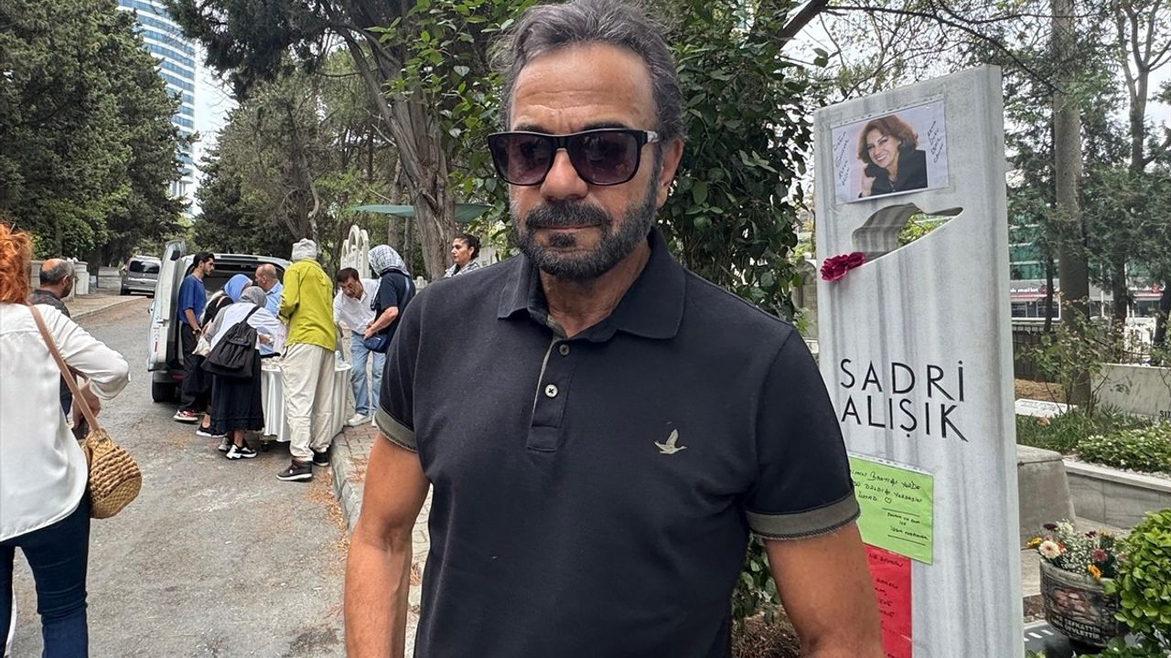 Çolpan İlhan, Doğum Gününde Anıldı