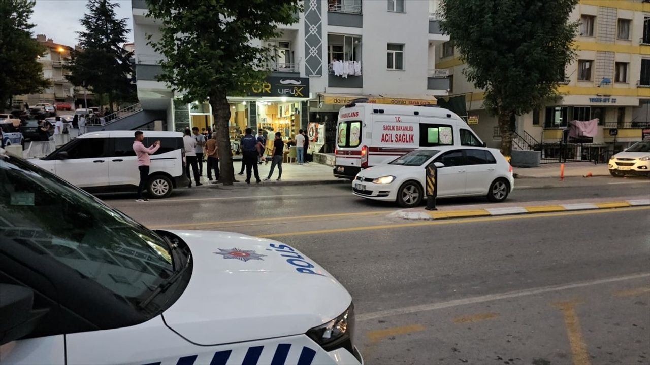 Çorum'da Berberde Silahlı Kavga: Bir Kişi Ağır Yaralandı