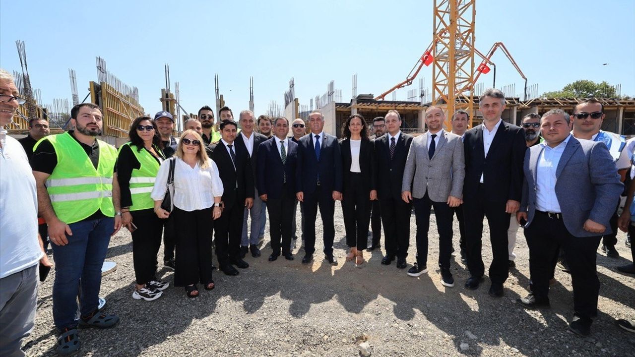 Darülaceze Yaşlı Bakımevi Yenilenecek