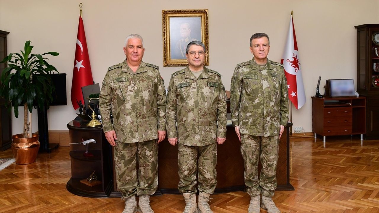 Devir Teslim Törenleri Gerçekleşti