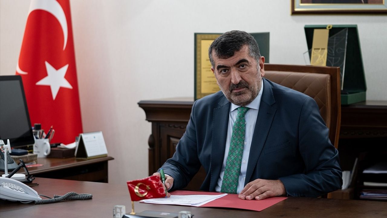 Diyanet'ten Hacı Adaylarına Kayıt Yenileme Uyarısı
