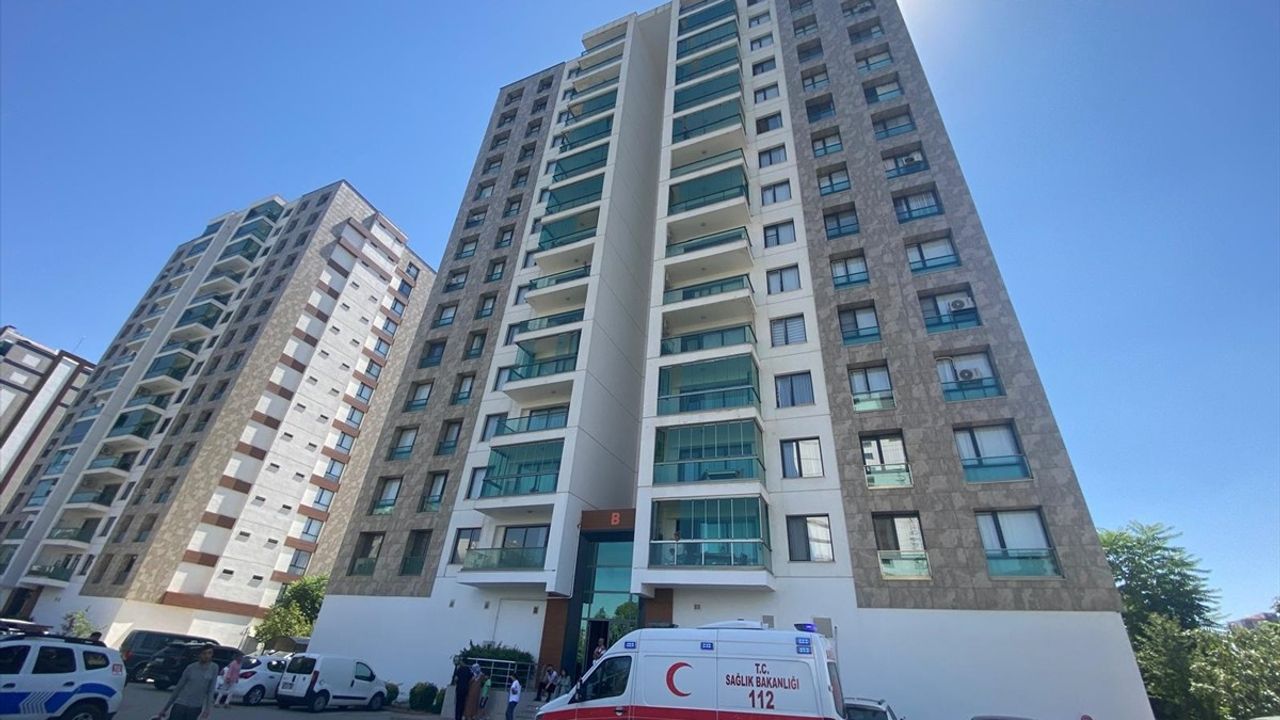Diyarbakır'da Elektrik Akımına Kapılan Görevli Hayatını Kaybetti