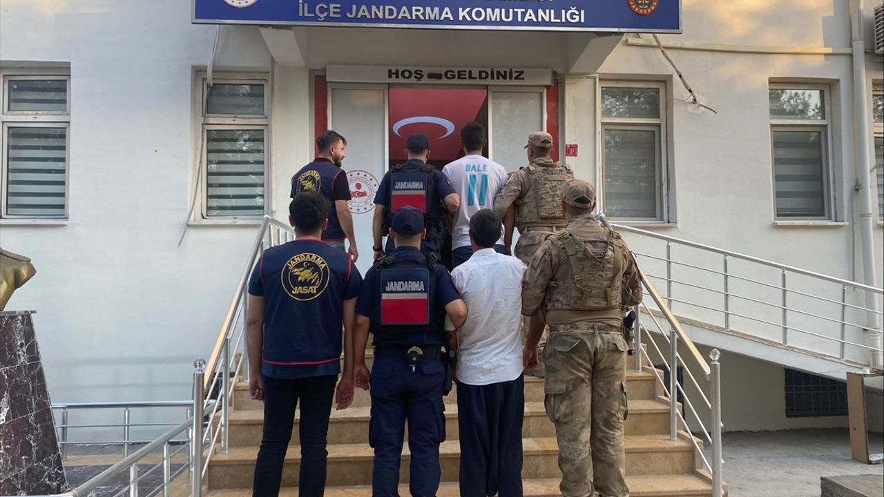 Diyarbakır'da Mermer Ocağına Silahlı Saldırı: İki Zanlı Yakalandı