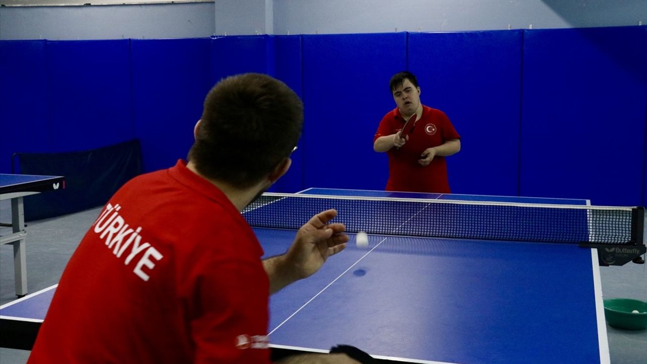 Down Sendromlu Masa Tenisi Milli Takımı, Dünya Şampiyonası'nda Madalya Peşinde