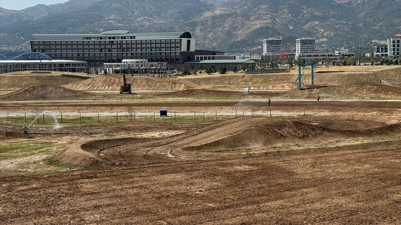 Dünya Motokros Şampiyonası: Spor Turizminin Güçlü Destanı
